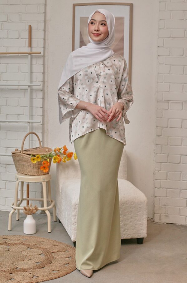 POPPY FLORAL KURUNG (SEA SALT)