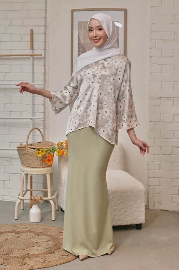POPPY FLORAL KURUNG (SEA SALT)
