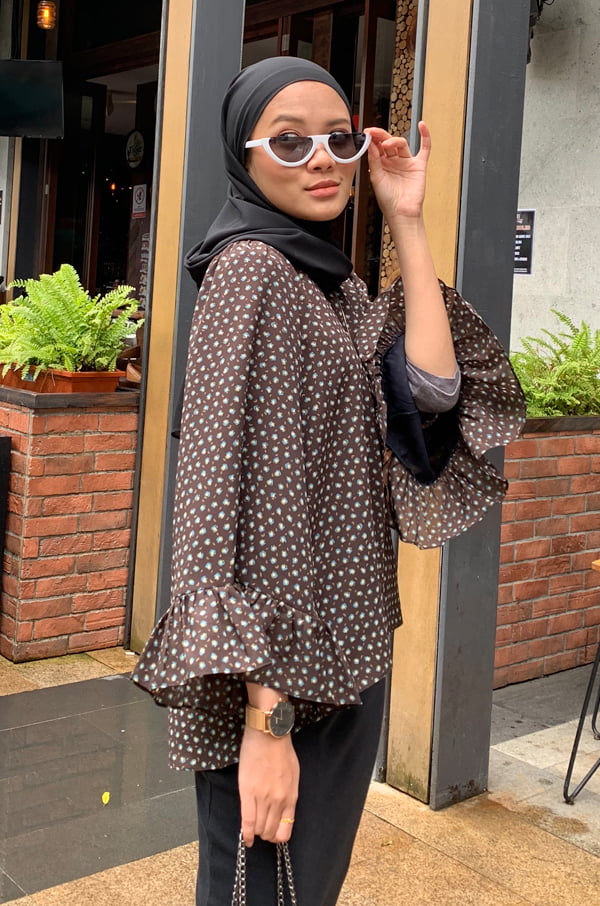 4 PAULINA BLOUSE (NICKORY)