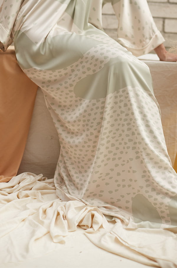 1 RAISSA LONG KAFTAN (FROSTED MINT)