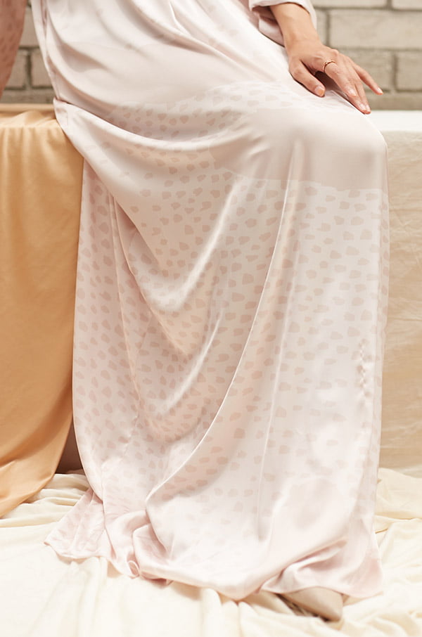 1 RAISSA LONG KAFTAN (PEACH DUST)