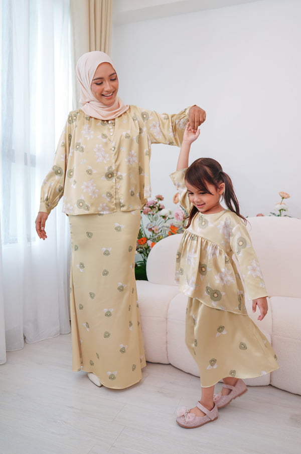 4512 ROSEANNE FLORAL KURUNG (LAGUNA YELLOW)