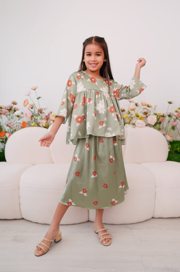 LITTLE ROSEANNE SET (OLIVE GREEN)