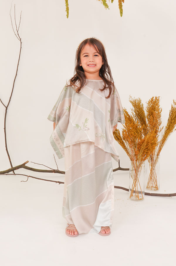 MANEES PAREO SET KIDS (TEA GREEN)