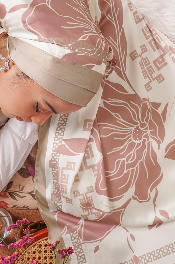 5579 AINUN PRINTED SHAWL (DUSTY PINK)