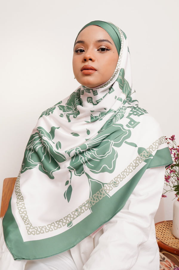 AINUN PRINTED SHAWL (ARTICHOKES GREEN)