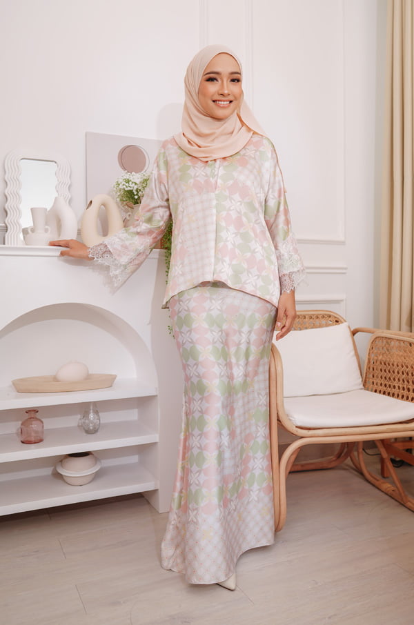 MAYA PRINTED KURUNG (BABY PINK)