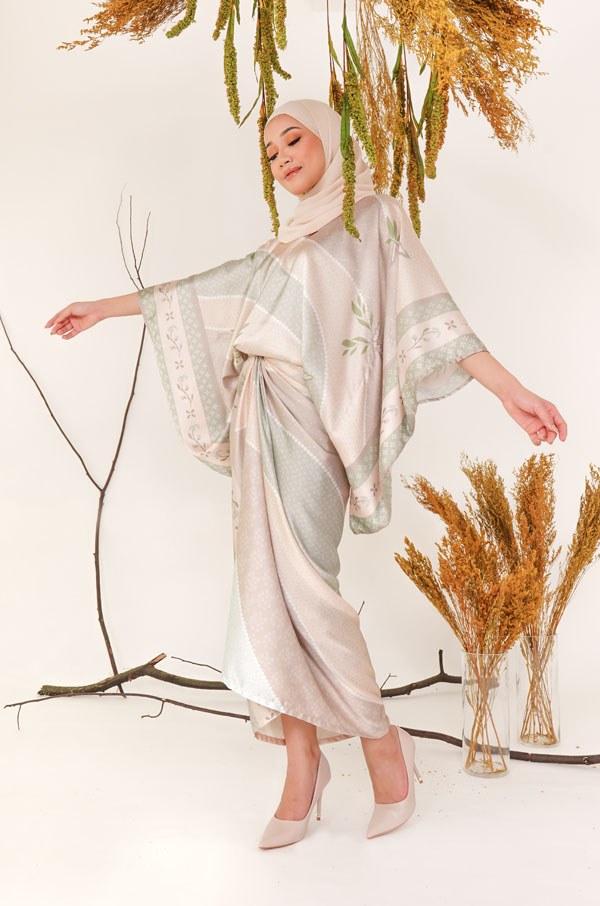 MANEES PAREO SET MOM (TEA GREEN)