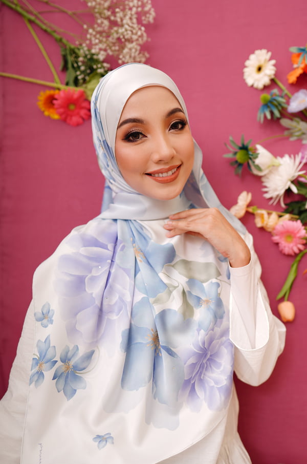 AZALEA PRINTED SHAWL (CAROLINA BLUE)