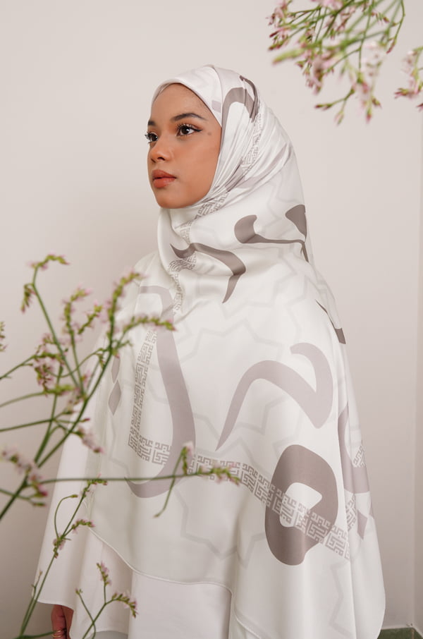 HULWAH PRINTED SHAWL (EMERGING TAUPE)