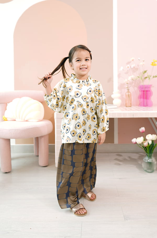 LITTLE KIEARA : KARA PRINTED KURUNG KIDS (MIDNIGHT BROWN)