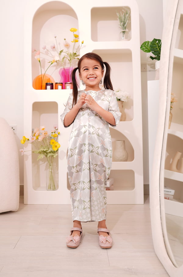 KIDS 2 LITTLE ZEHRA KAFTAN (COOL GREIGE)