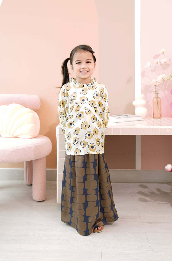 LITTLE KIEARA : KARA PRINTED KURUNG KIDS (MIDNIGHT BROWN)