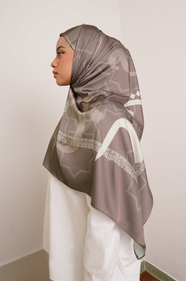 MOCHA 2 HULWAH PRINTED SHAWL (MOCHA)