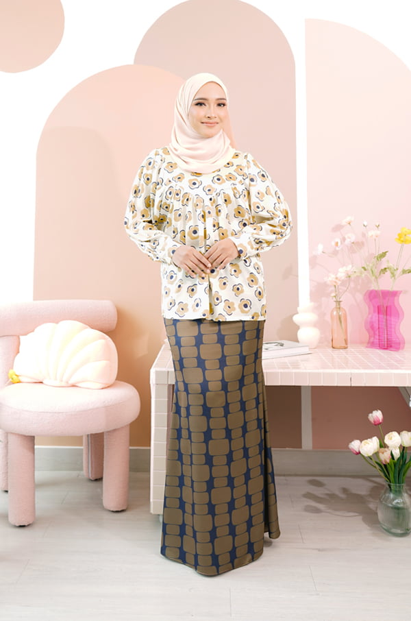MOM 3 KIEARA : KARA PRINTED KURUNG MOM (MIDNIGHT BROWN)