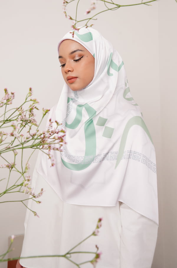 HULWAH PRINTED SHAWL (MURMUR GREEN)
