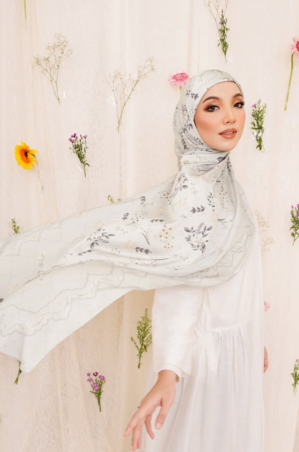AILEE PRINTED SHAWL (SOFT FERN)