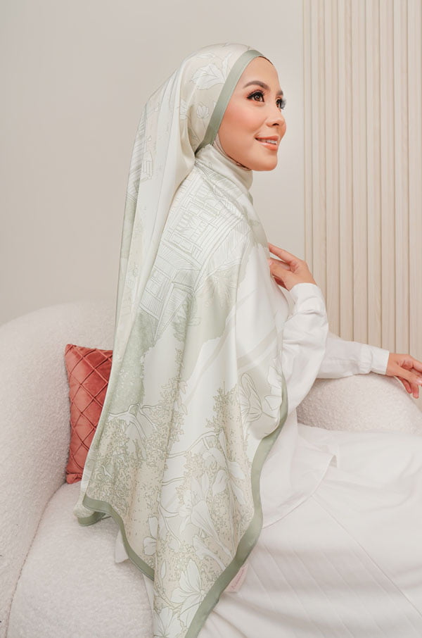 10227 - Crop PAWANA ATMA PRINTED SHAWL (SAGE GREEN)