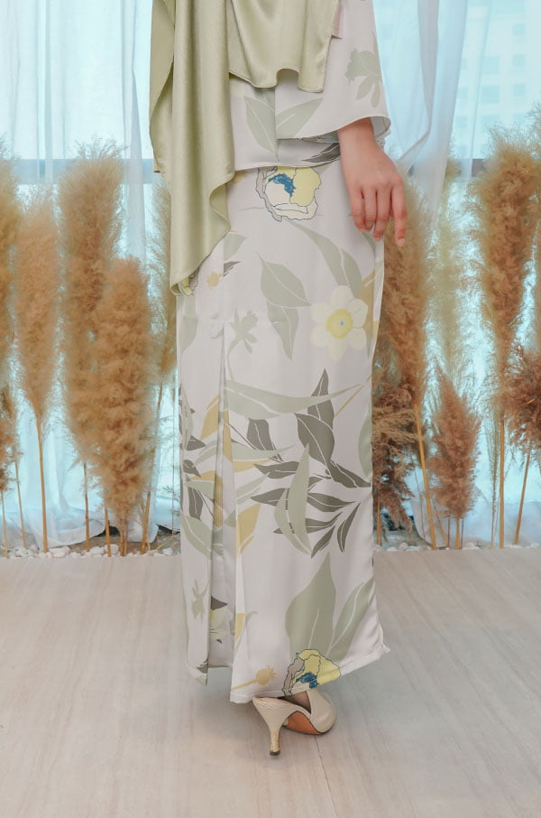10574 SARA KURUNG MODERN (CELERY ICE)