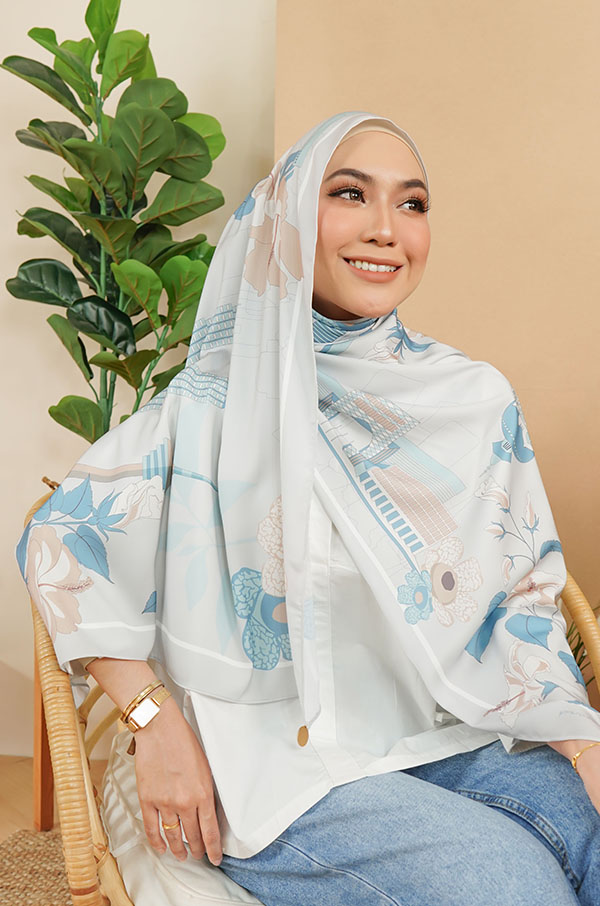 SKYSCRAPERS PRINTED SHAWL [CRUISE BLUE]