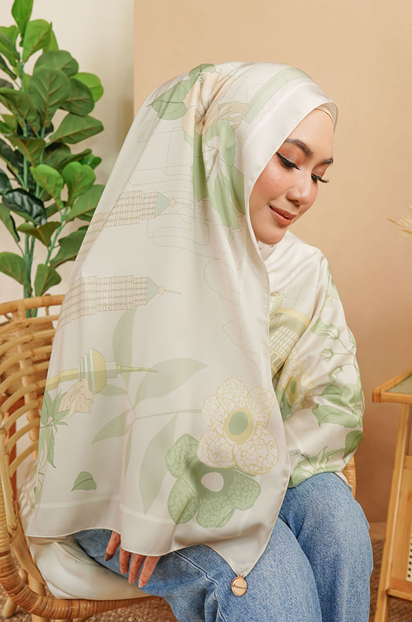 SKYSCRAPERS PRINTED SHAWL [GOLDEN BUFF]