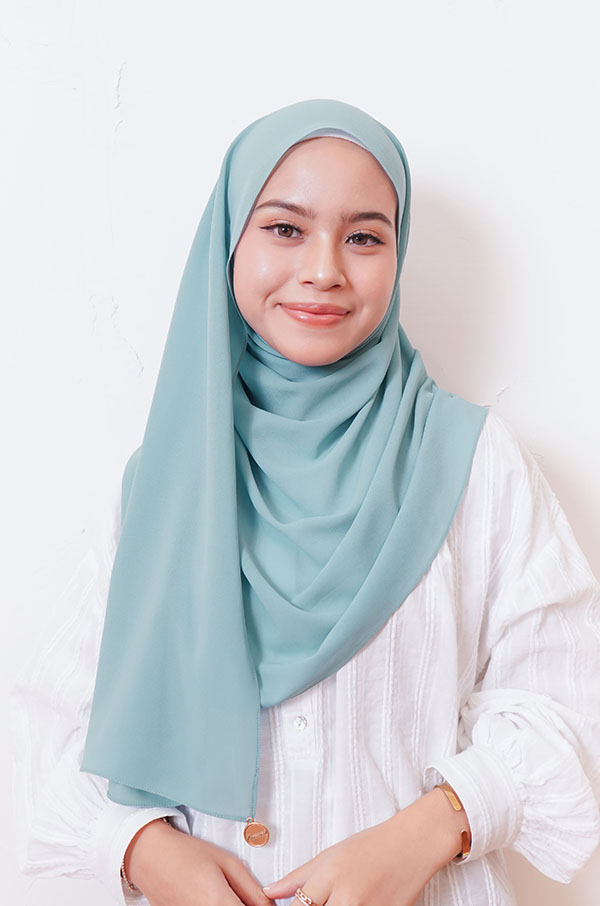 LIANA BASIC PLAIN SHAWL [SEA GLASS BLUE]