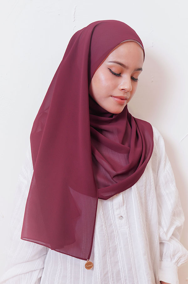 LIANA BASIC PLAIN SHAWL [MAROON]