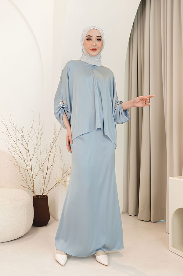 NATALIE KURUNG MODERN (DELICATE BLUE)