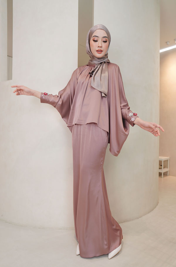 ALYSSA KURUNG MODERN (ENGLISH ROSE)