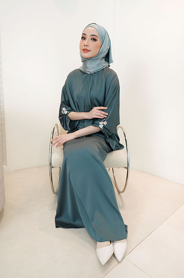 NATALIE KURUNG MODERN (DUSTY TEAL)