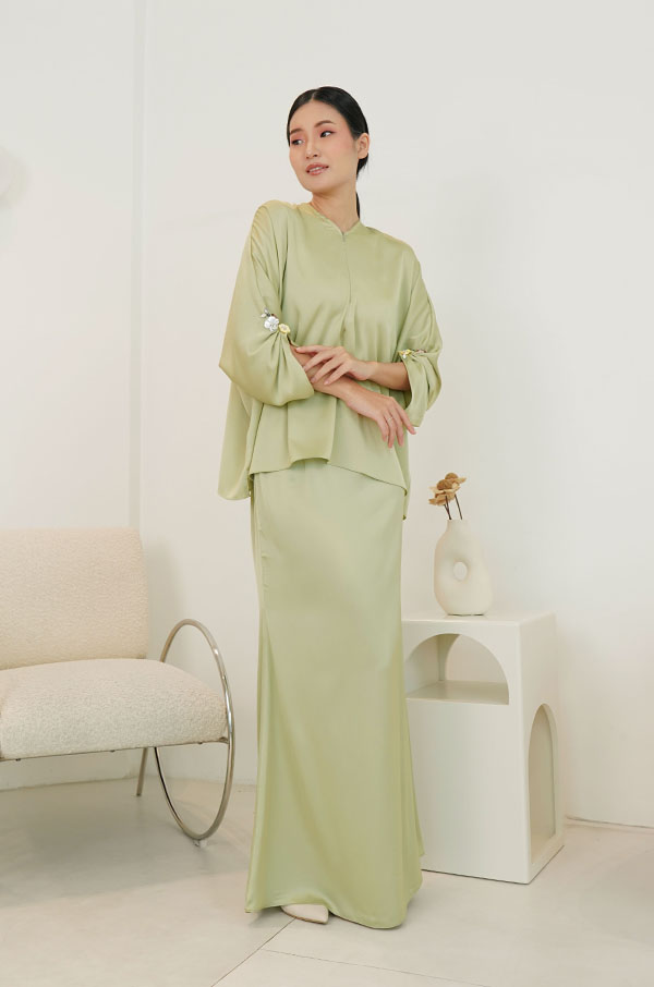 NATALIE KURUNG MODERN (HONEYDEW MELON)