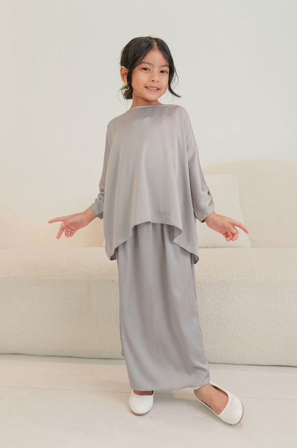LITTE NATALIE KIDS SET (SILVER GREY)