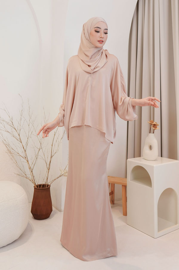 6267 NATALIE KURUNG MODERN (NUDE BROWN)