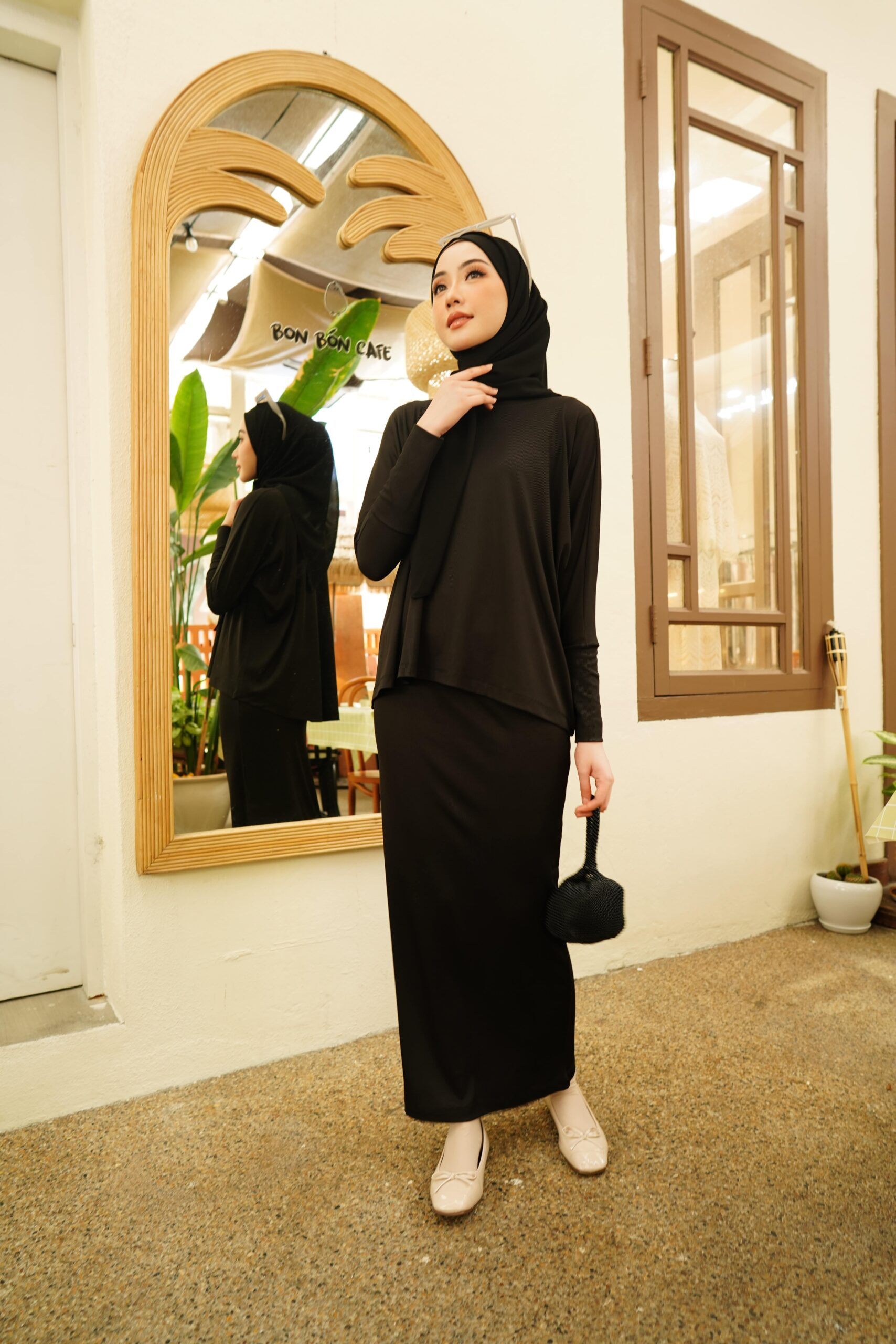DSC09223-min AIRE SKIRT SET - BLACK