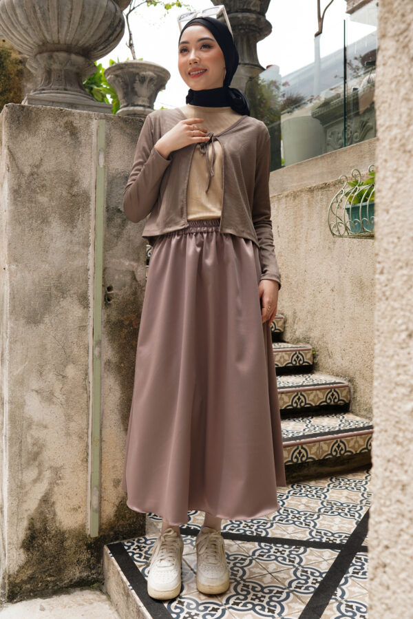 DSC09727 edited SAORI SET - TAUPE